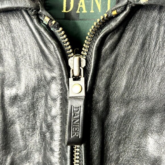 Danier Mens Genuine Leather Jacket VTG 90s Full Zip Buckle Cuffs Black Medium - Picture 8 of 16